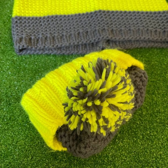 Knitted Beanie Winter Hat w/Pom-Pom and Infinite Scarf Yellow Neon Grey Kids Set - Picture 6 of 7